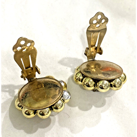 Vintage Lisner Clip On Earrings Goldtone & Clear White Rhinestone Round Clusters - Picture 8 of 8